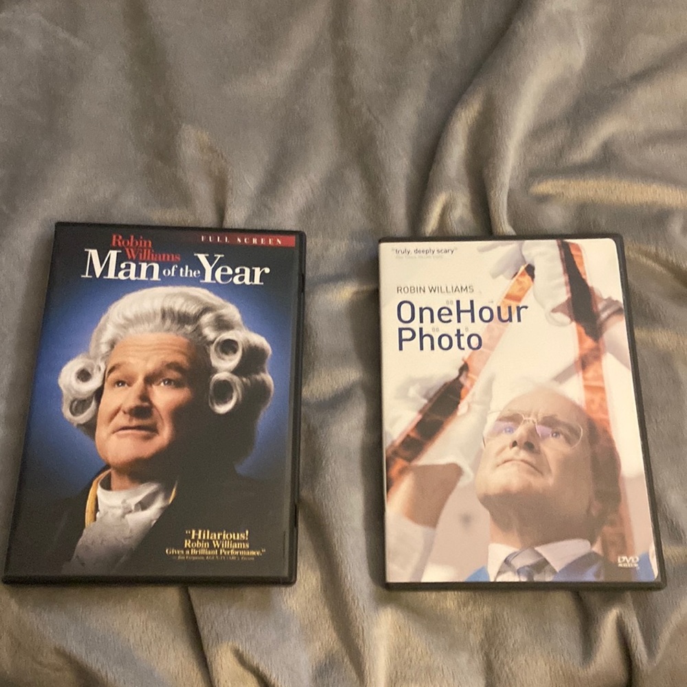 Set of 2 DvD movies starring Robin Williams, Man of the year and One hour Photo